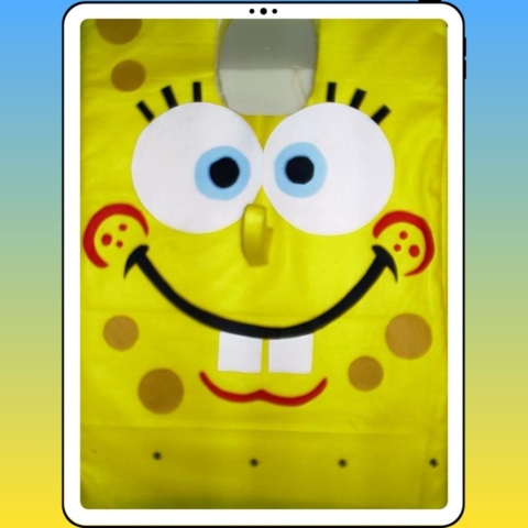 Front view of sponge bob costume